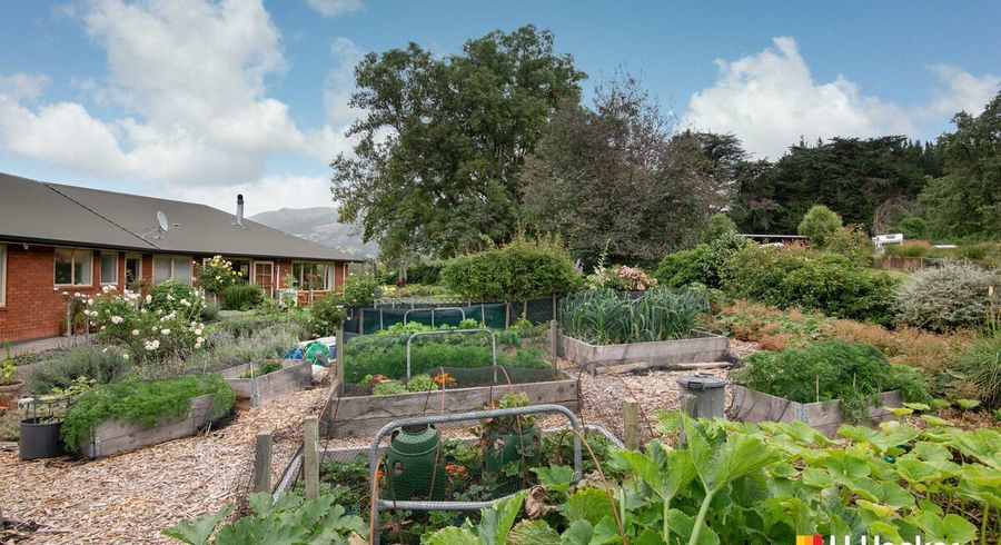  at 16 Woodside Road, Woodside, Outram
