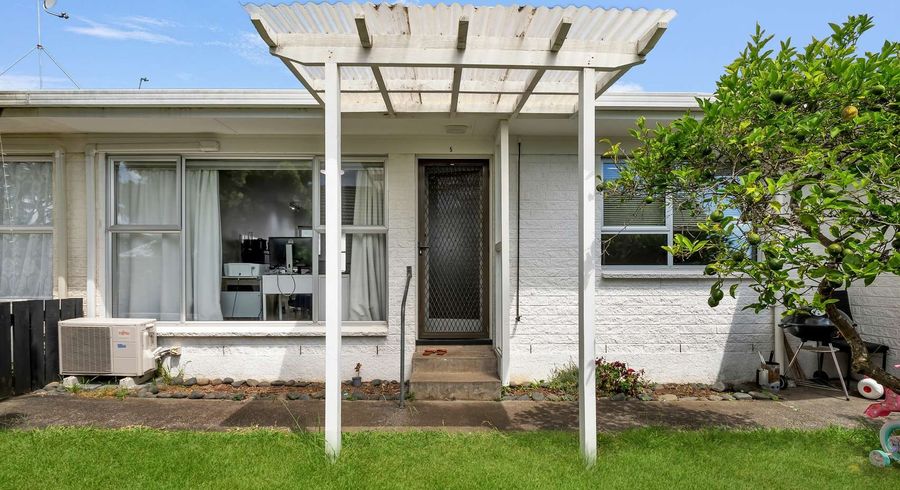 at 5/97 Coronation Road, Papatoetoe, Auckland