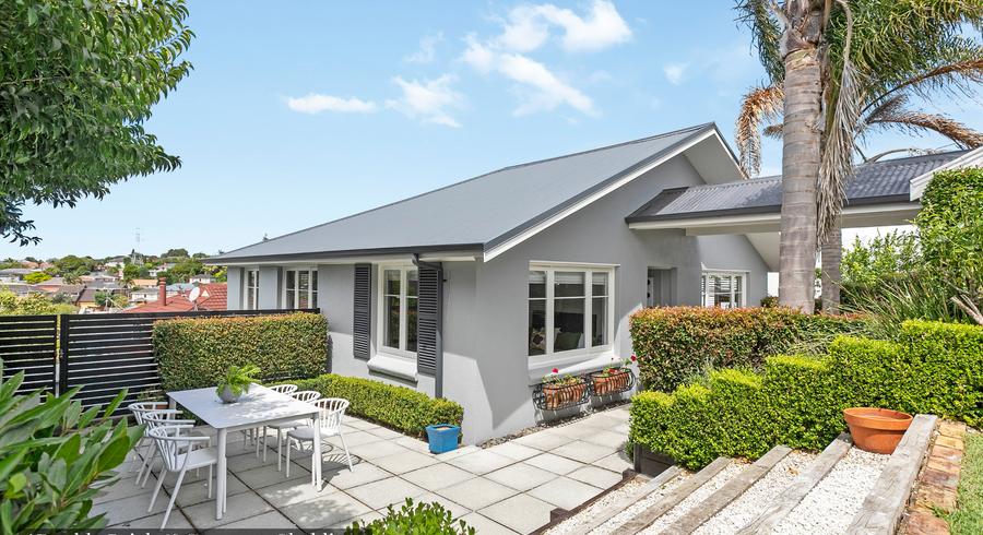  at 64 Oakdale Road, Mount Roskill, Auckland