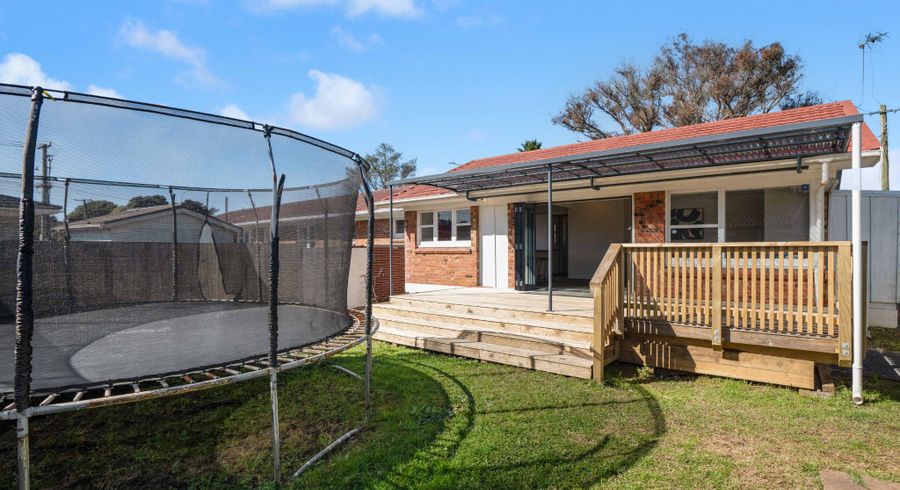  at 1/273 Massey Road, Mangere East, Manukau City, Auckland