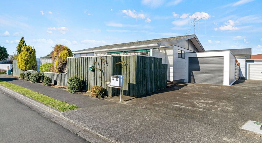  at 15A Saunders Place, Gonville, Whanganui, Manawatu / Whanganui
