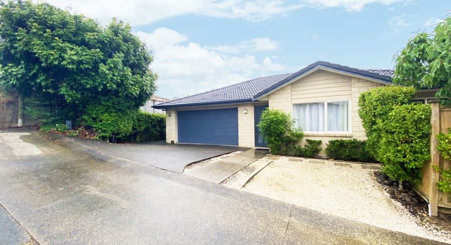  at 5 Chloe Place, Massey, Waitakere City, Auckland