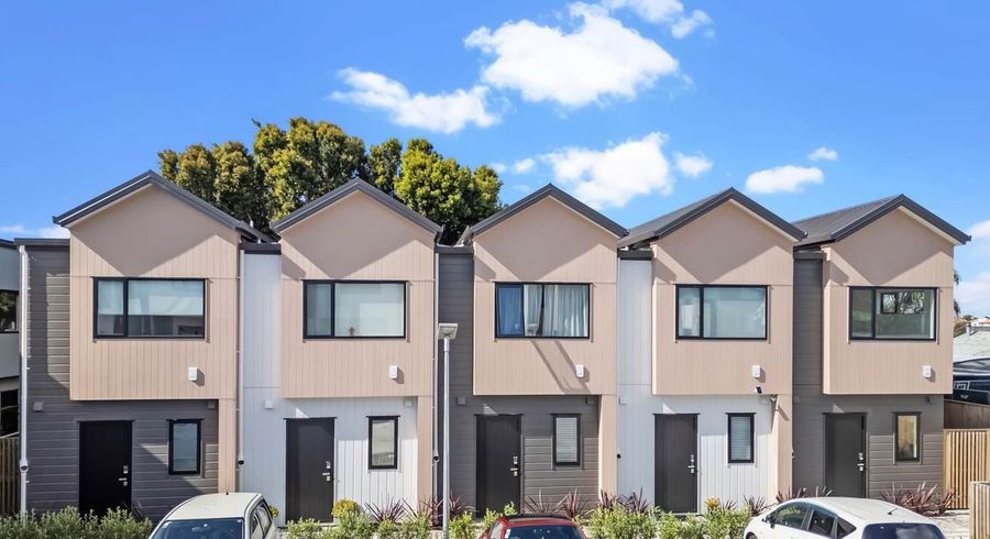  at 19/12 Arney Road, Ranui, Waitakere City, Auckland