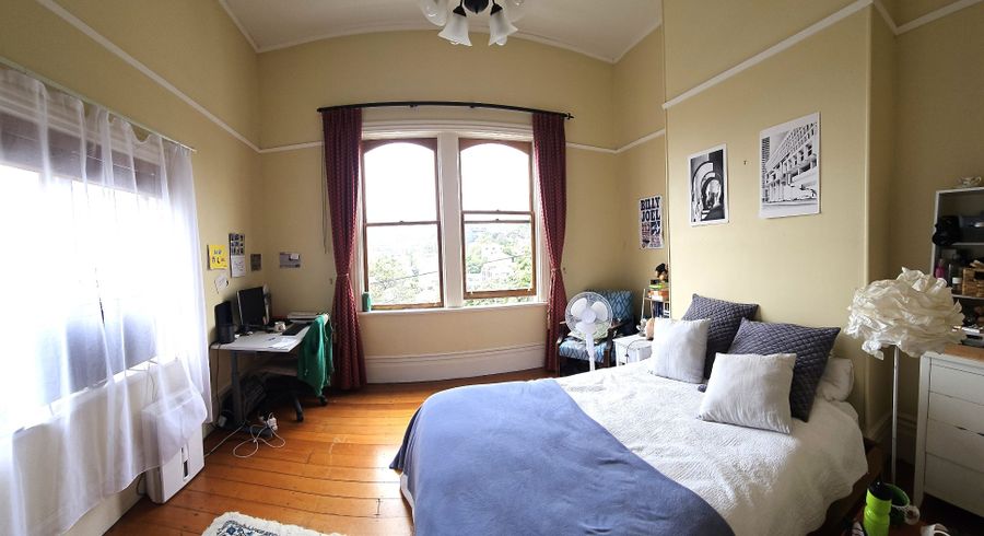  at 18 Macdonald Crescent, Te Aro, Wellington