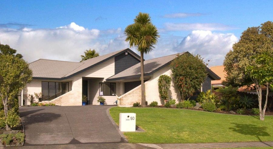  at 50 Meadowland Drive, Somerville, Auckland