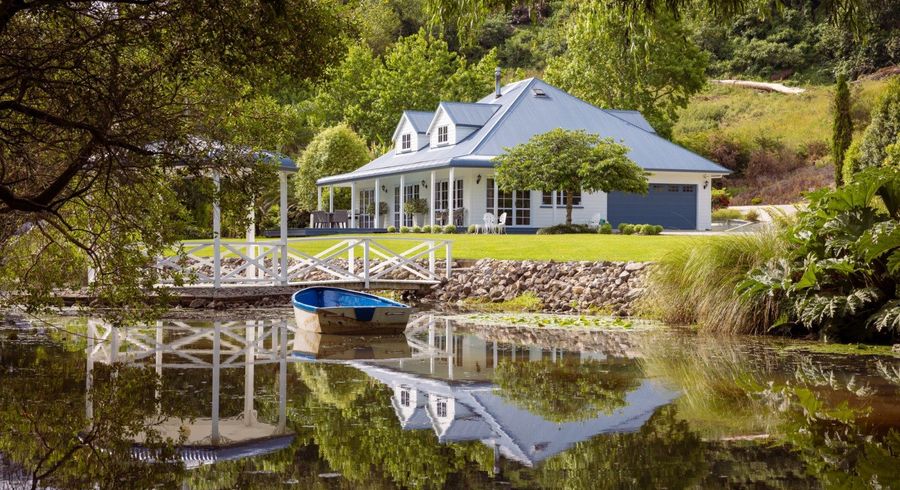  at 14 Grasmere Way, Bethlehem, Tauranga