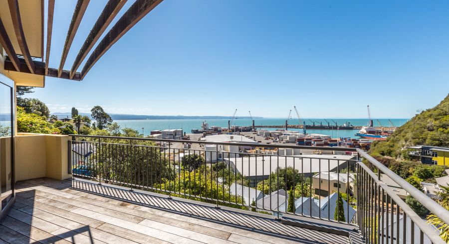  at 4 Karaka Road, Bluff Hill, Napier, Hawke's Bay