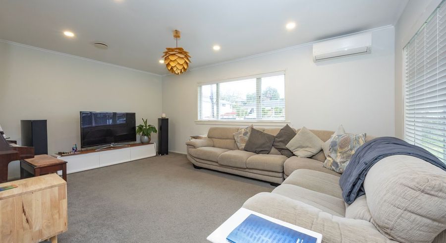  at Point Chevalier, Auckland City, Auckland