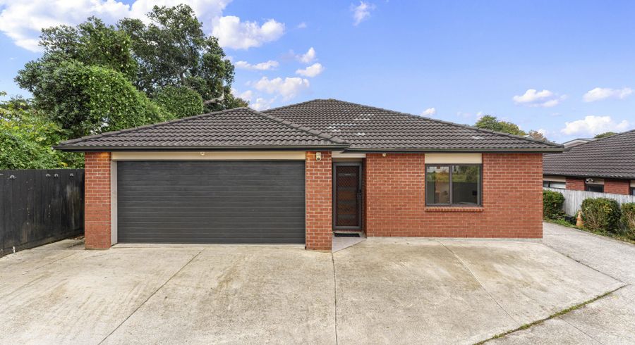  at 10a Evans Road, Weymouth, Manukau City, Auckland