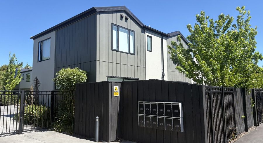  at 2/306 Worcester Street, City Centre, Christchurch City, Canterbury
