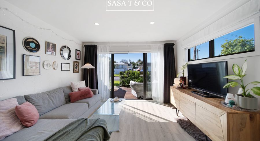  at 2/16 Putini Road, Mangere Bridge, Manukau City, Auckland