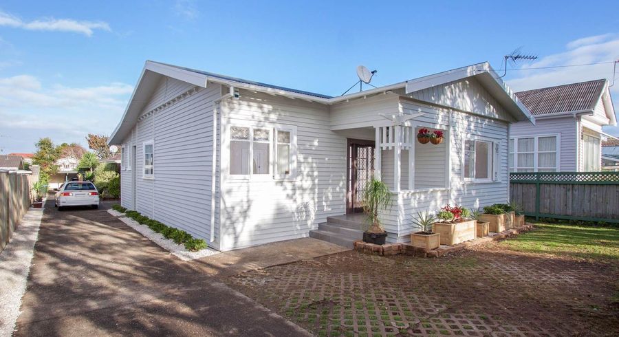  at 1/81 Campbell Road, One Tree Hill, Auckland