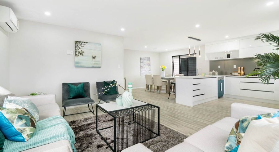  at 8A Takapu Street, Henderson, Auckland