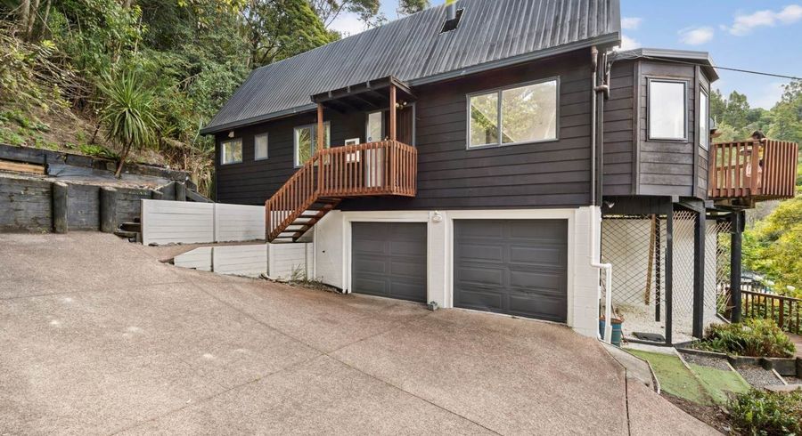  at 30 Wood Bay Road, Titirangi, Auckland