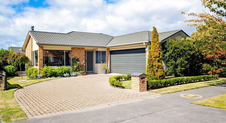  at 67 Kensington Drive, Taradale, Napier