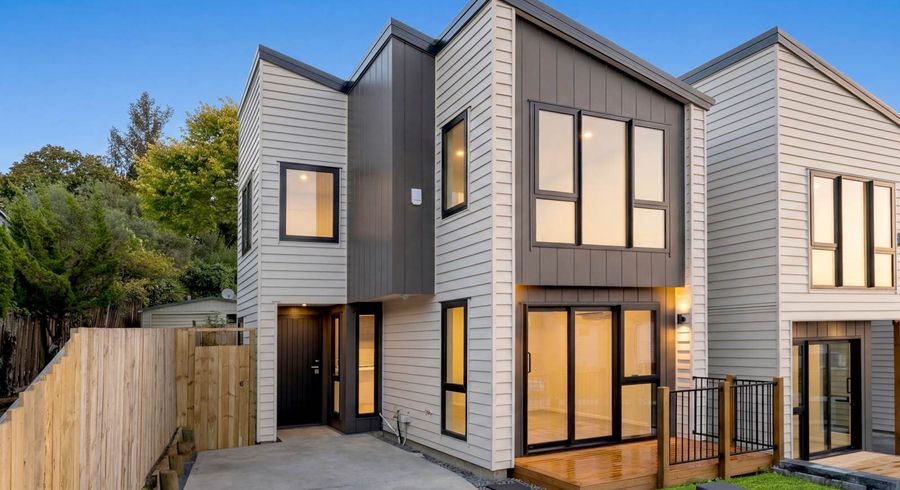  at 3E Terra Nova Street, Glen Eden, Waitakere City, Auckland