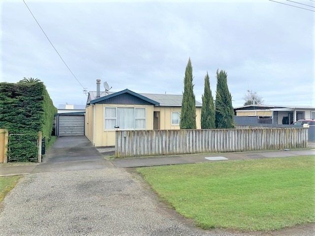  at 8A Edinburgh Terrace, Foxton Beach, Foxton