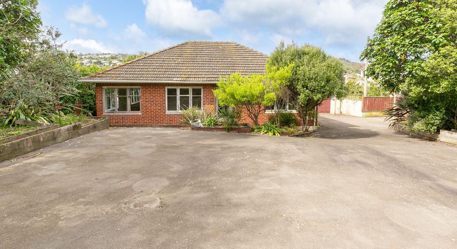  at 10 Ribble Street, Island Bay, Wellington