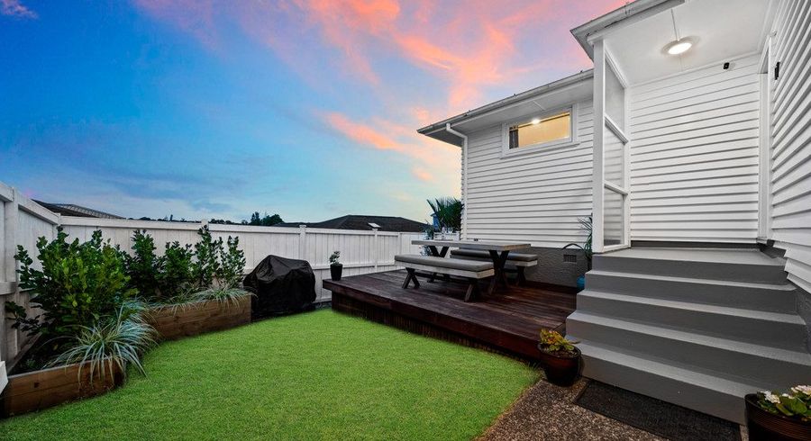  at 17 Union Road, Howick, Manukau City, Auckland