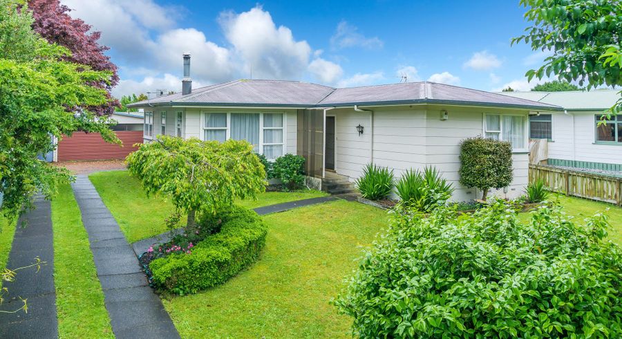  at 14 Lilac Street, Melville, Hamilton
