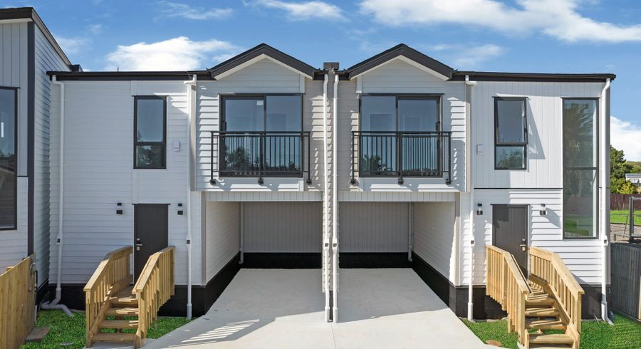  at 3 Convair Crescent, Mangere, Auckland