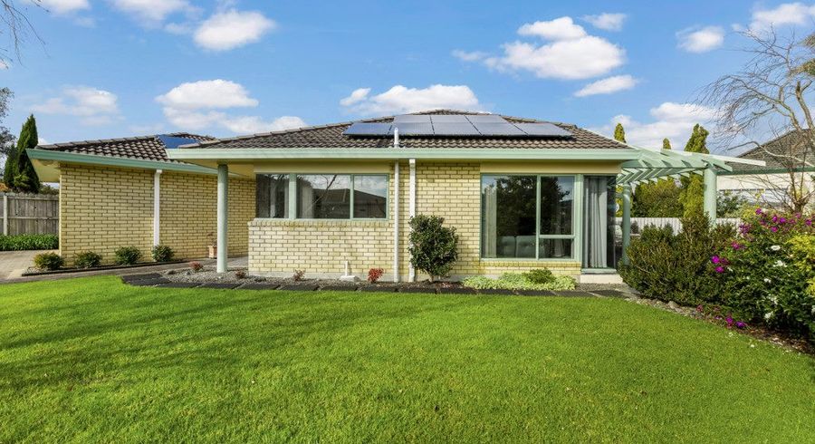  at 25 Travers Place, Northpark, Auckland