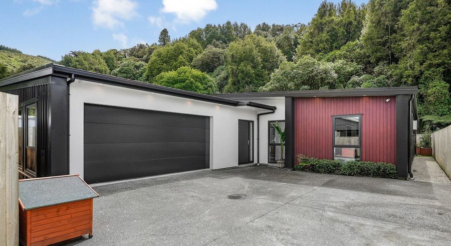  at 33A Gillespies Road, Birchville, Upper Hutt, Wellington