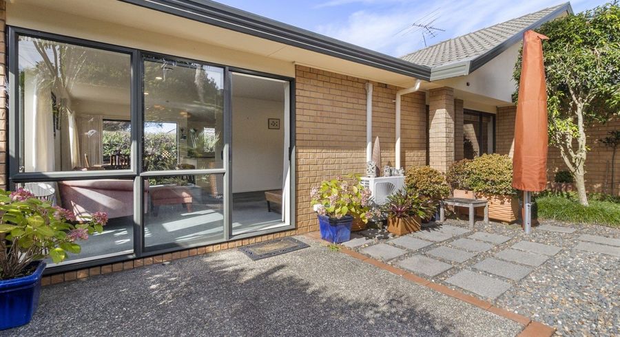  at 30 Highland Road, Mount Albert, Auckland