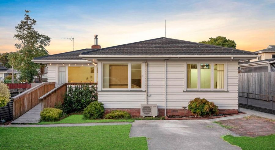  at 72 Kimpton Road, Papatoetoe, Auckland