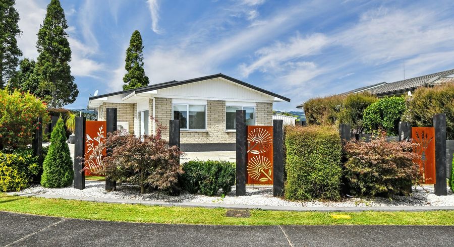  at 19 Hazeldene Place, Opaheke, Papakura, Auckland