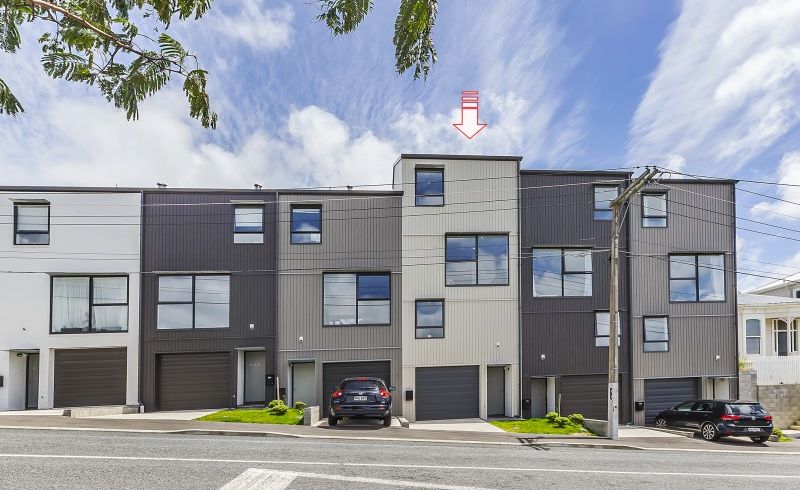  at 3/12 Stanley Street, Berhampore, Wellington