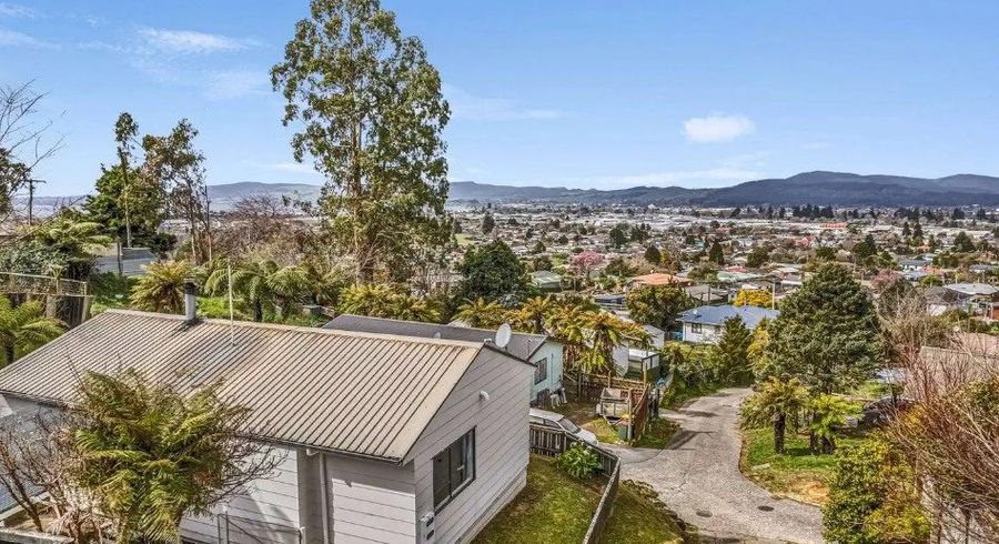  at 85E Gordon Road, Western Heights, Rotorua