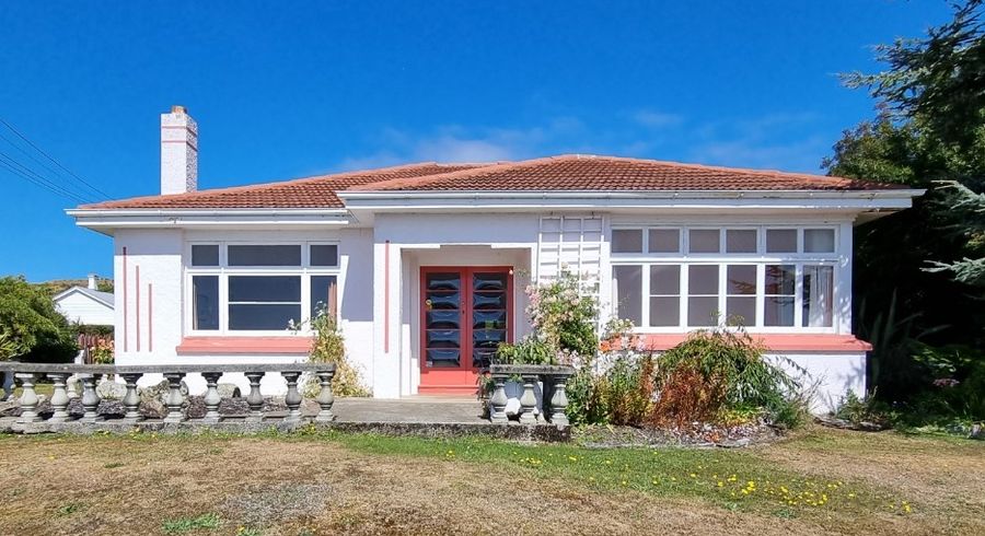  at 2 Castle Street, Riverton