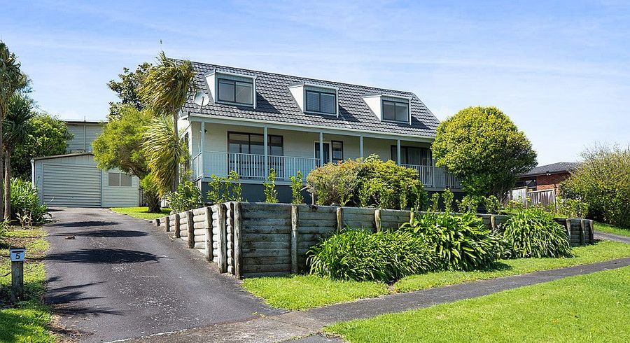  at 5 Kipling Drive, Whalers Gate, New Plymouth