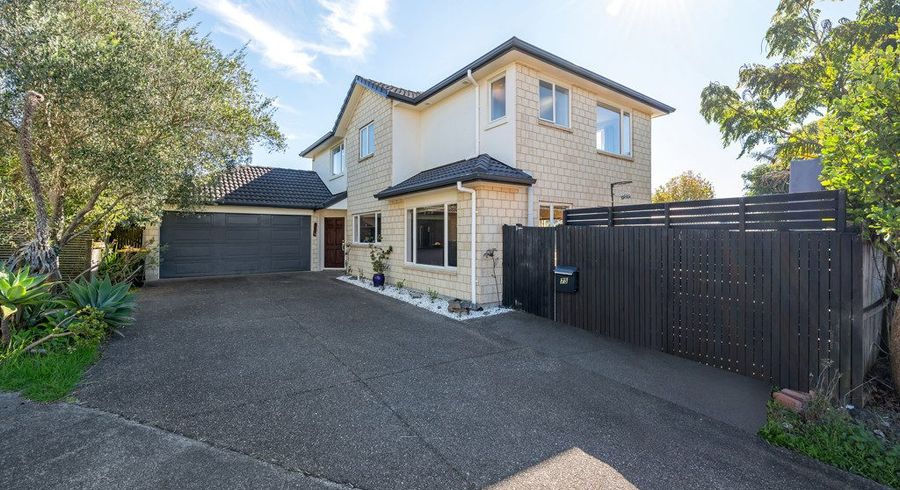  at 75 Wayne Francis Drive, Flat Bush, Auckland