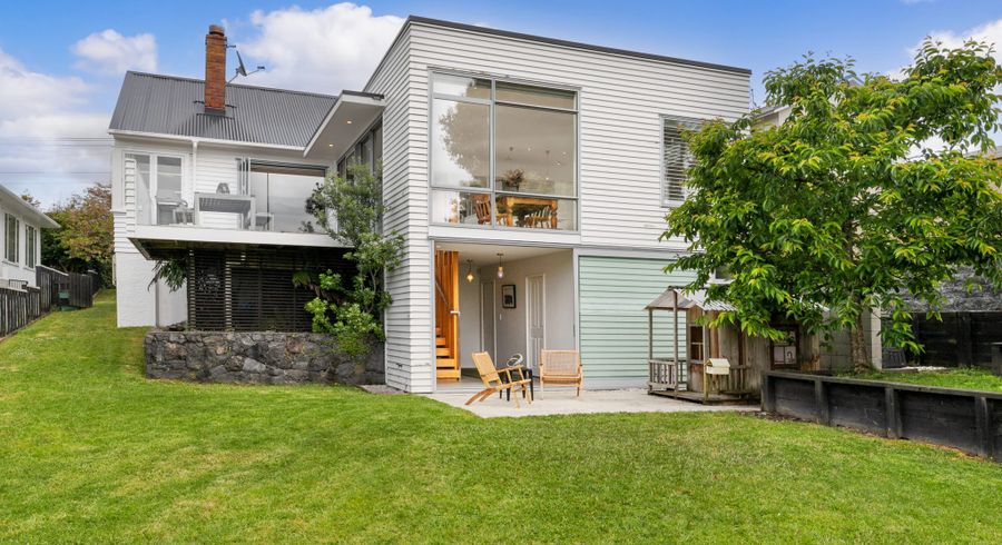  at 77 Walmer Road, Point Chevalier, Auckland