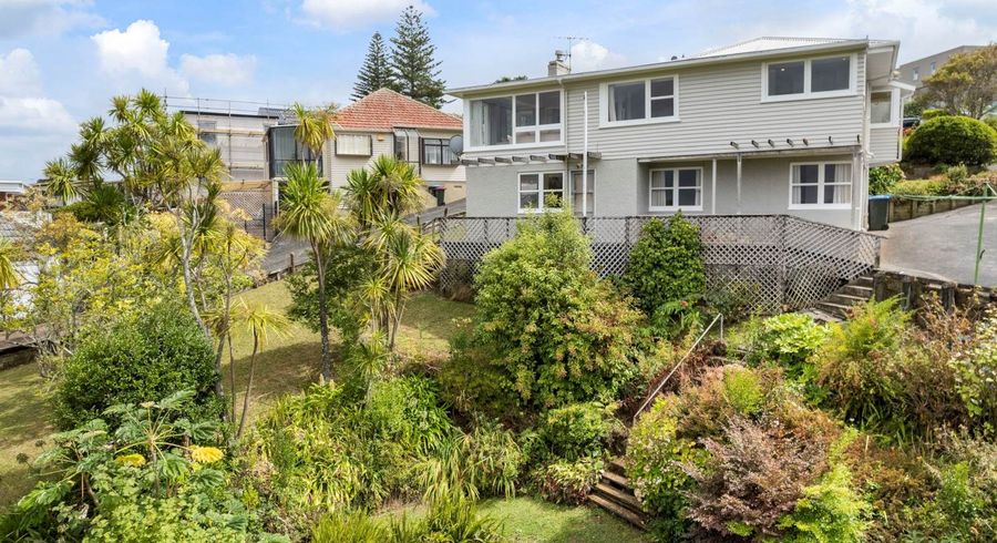  at 33 Awarua Crescent, Orakei, Auckland City, Auckland