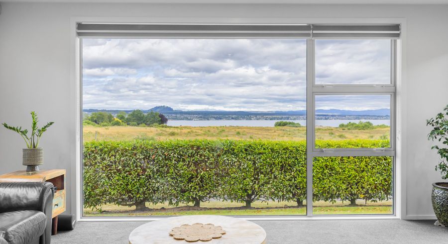  at 204 Acacia Bay Road, Acacia Bay, Taupo, Waikato