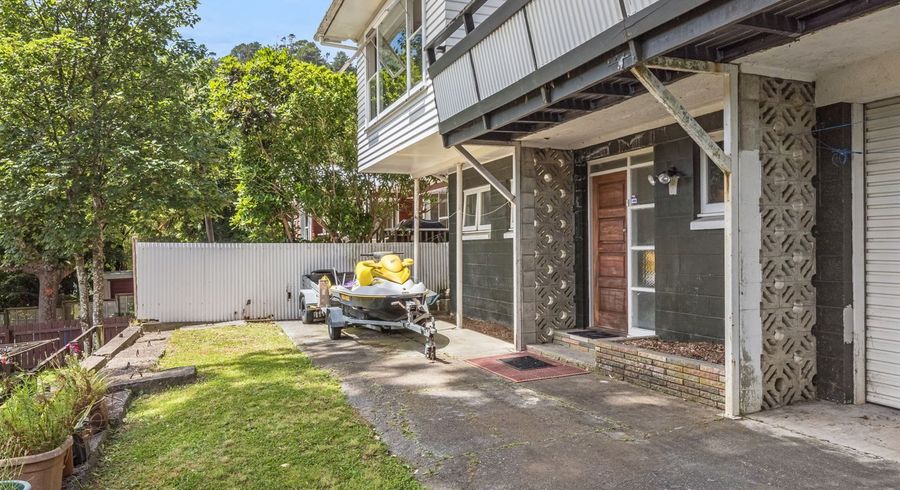  at 8 Hine Road, Wainuiomata, Lower Hutt