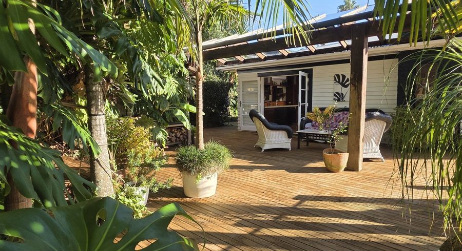  at 23 Cliff Road, Torbay, North Shore City, Auckland