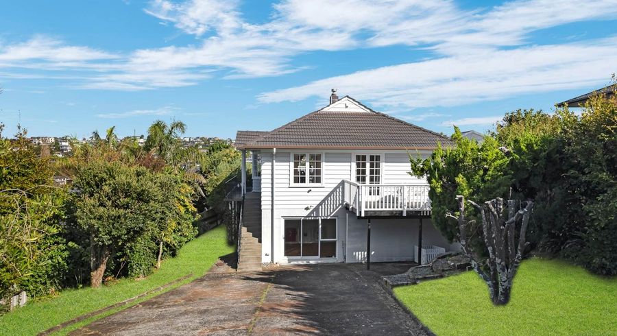  at 5  Page Point, Mellons Bay, Manukau City, Auckland