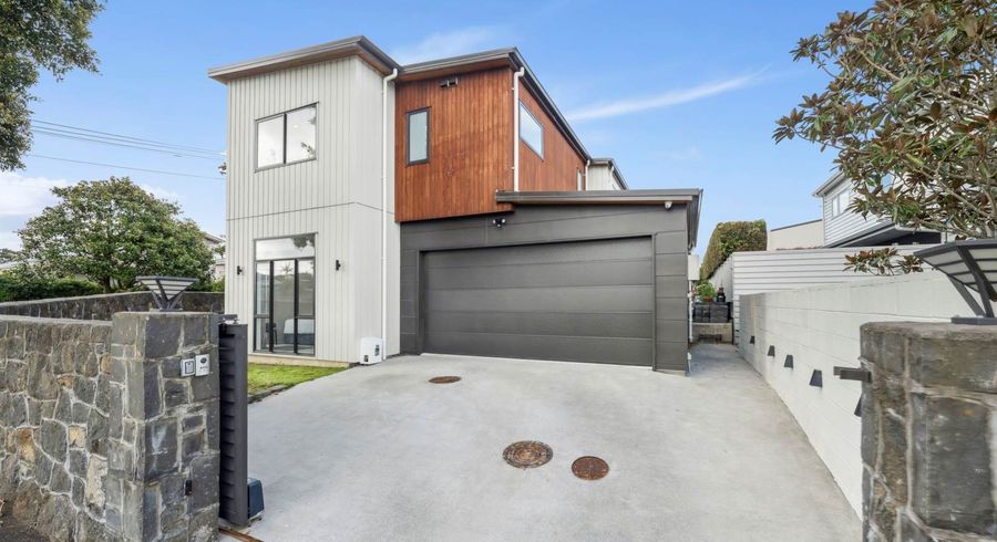  at 1D  Kawau Road, Greenlane, Auckland City, Auckland