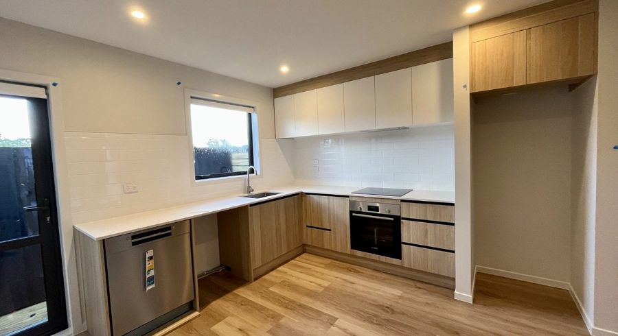  at 11/506 Glenfield Road, Bayview, North Shore City, Auckland