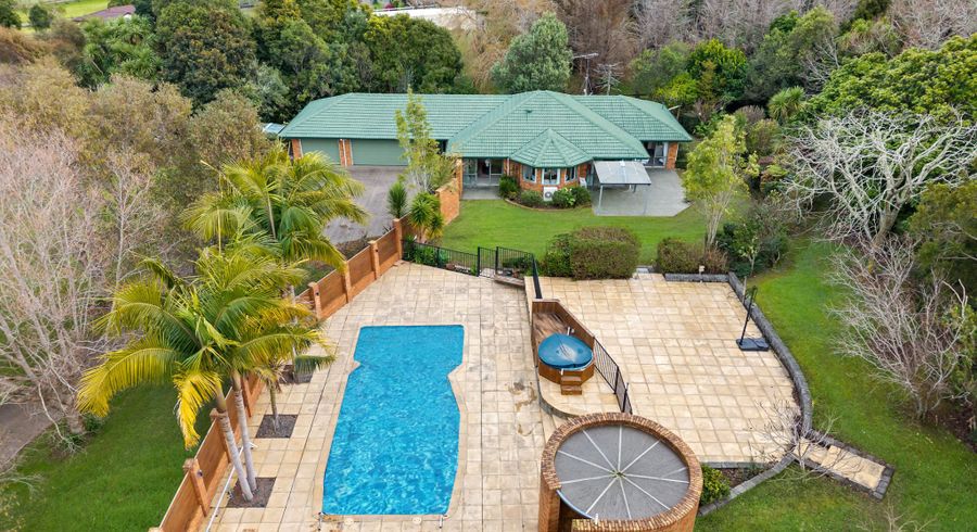  at 97 Polo Prince Drive, Totara Park, Manukau City, Auckland