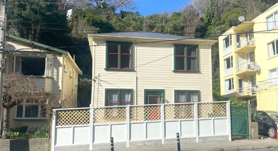 at 129B Glenmore Street, Thorndon, Wellington, Wellington