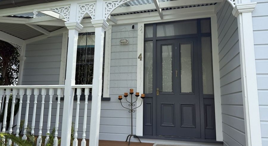  at 4/2 Georgia Terrace, Albany, North Shore City, Auckland