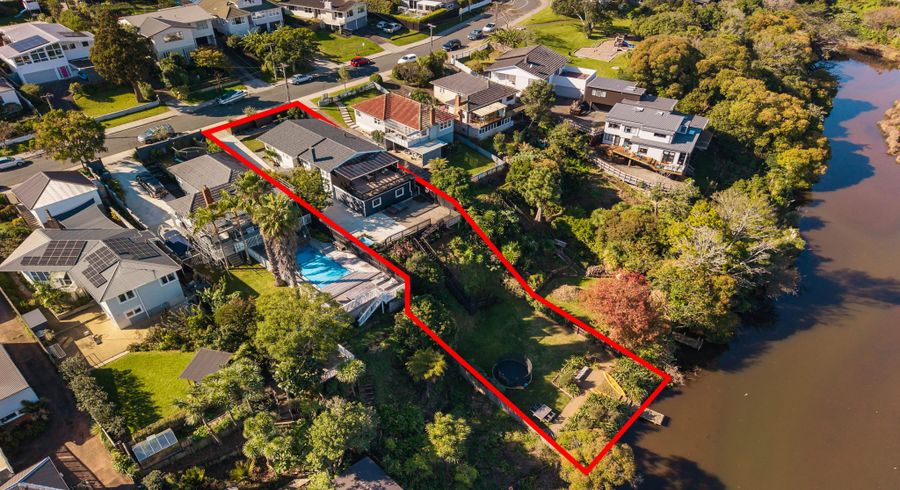  at 12 MacPherson Street, Meadowbank, Auckland City, Auckland