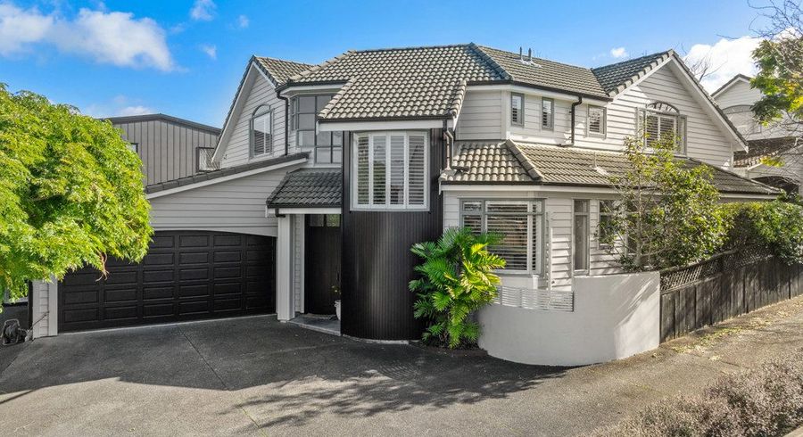  at 1/10 Ringwood Street, Torbay, Auckland