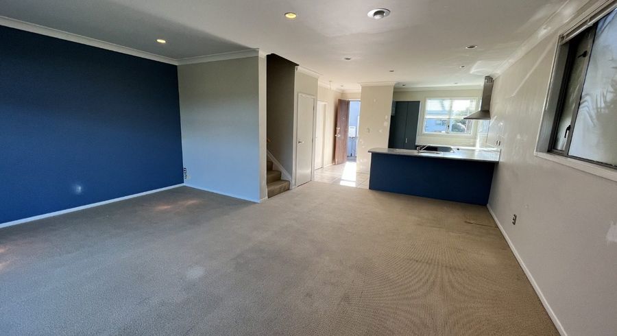  at 9M Clearwater Cove, West Harbour, Waitakere City, Auckland