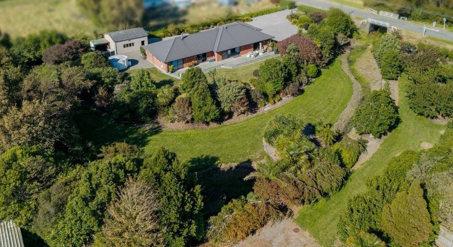  at 17 Cemetery Road, Sanson, Manawatu, Manawatu / Whanganui